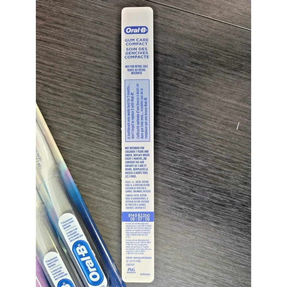 New Oral B Gum Care Compact EXTRA SOFT Toothbrushes Lot of 8 Assorted Colors